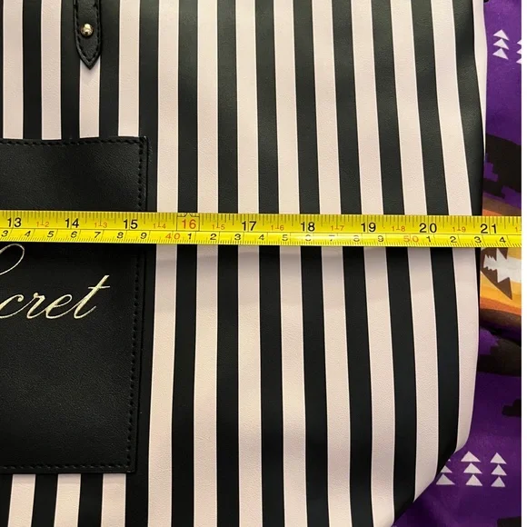 ❌❌❌SOLD SOLD SOLD❌❌❌ UNUSED VICTORIA’S SECRET BAG - Picture 8 of 8